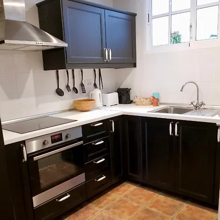 Vila Consuelo - Quiet Location Close To *
