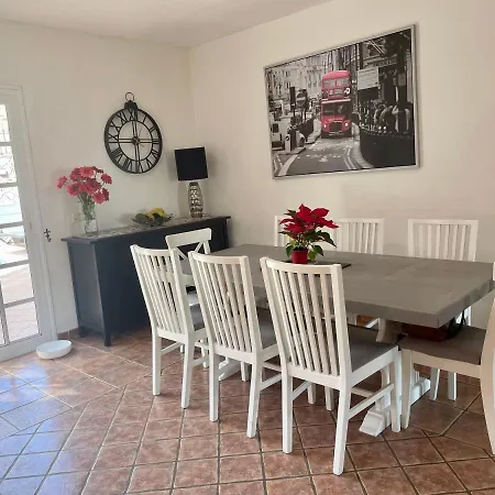 Consuelo - Quiet Location Close To Vila *